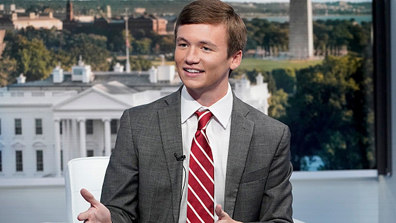 Charlie Kirk shooting death sparks college tour by young conservative