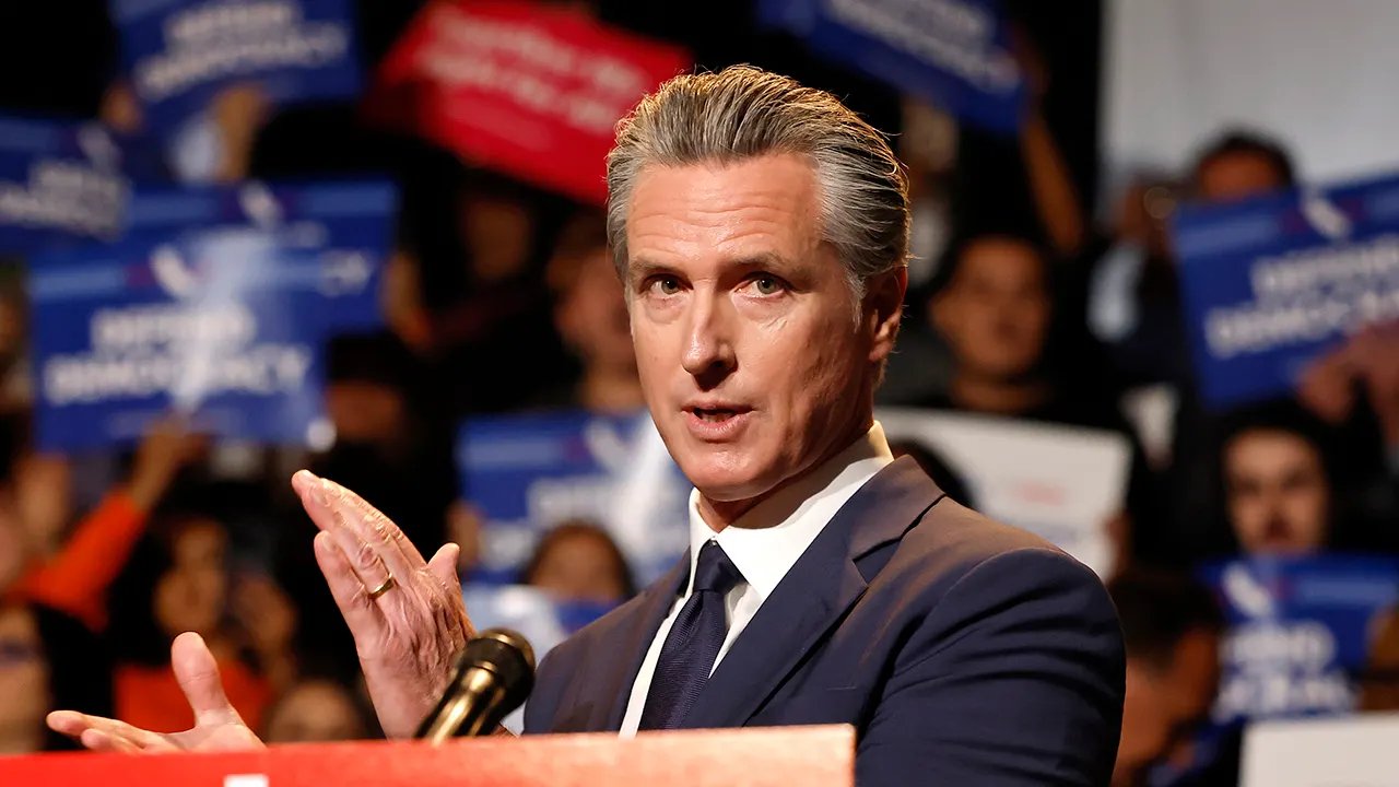 Gavin Newsom’s federal officer mask ban in California questioned by critics