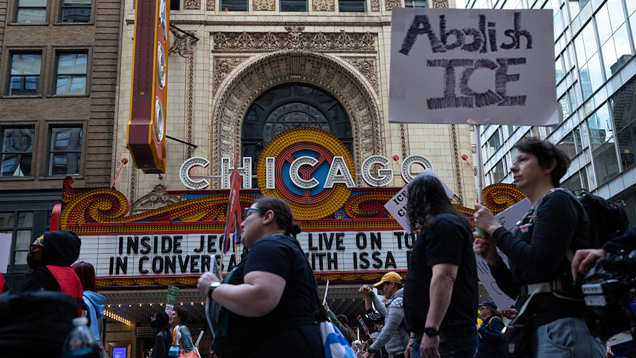 ICE Operation Midway Blitz targets Chicago with federal enforcement