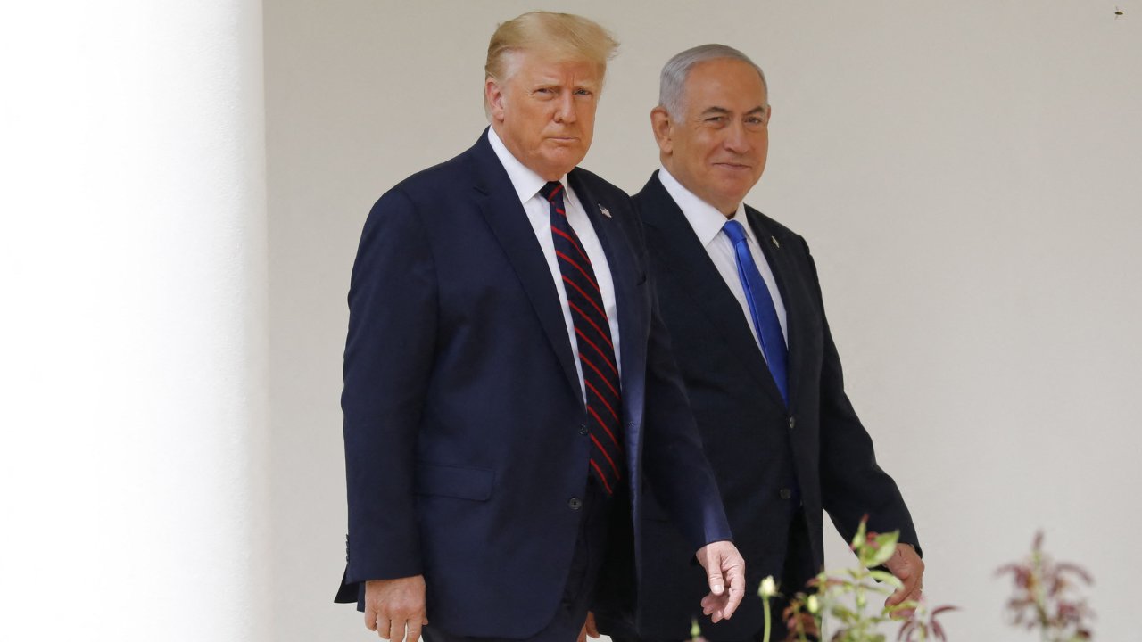 Trump meets Netanyahu at White House to broker Gaza ceasefire deal