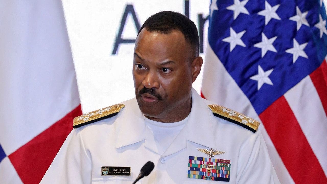 U.S. Southern Command head announces sudden retirement