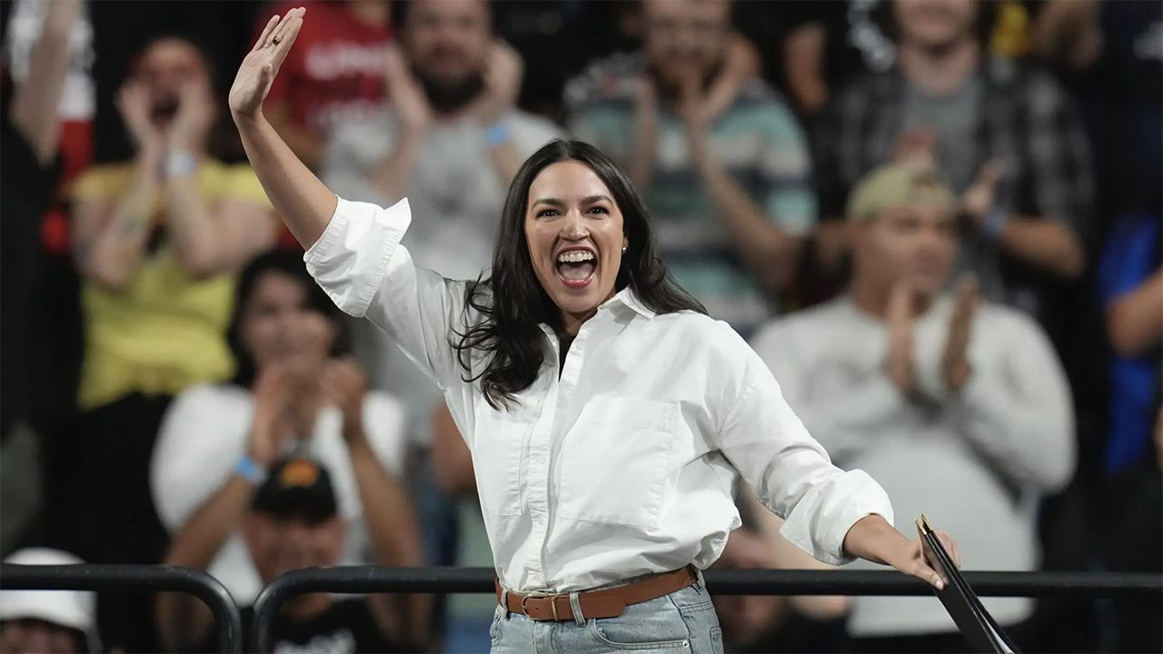 AOC 2028 rumors swirl as Bernie Sanders alumni lead her political team