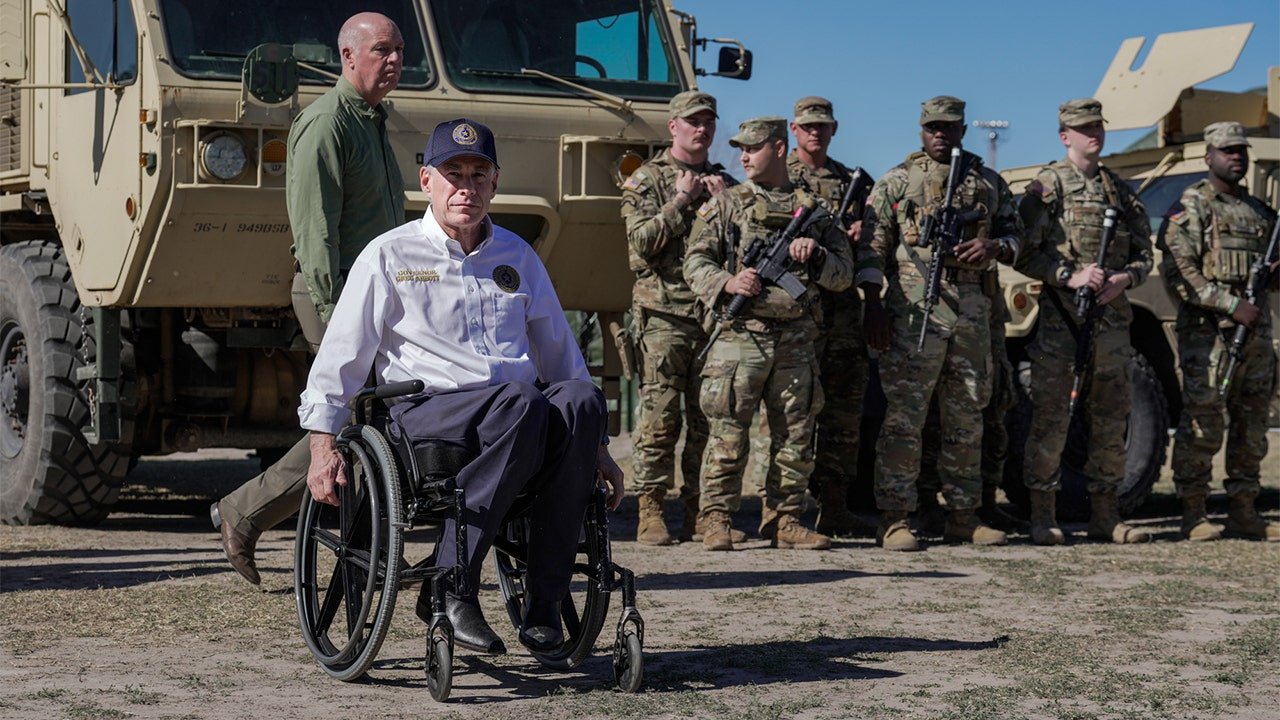 Texas Gov. Abbott deploys National Guard to protect federal property