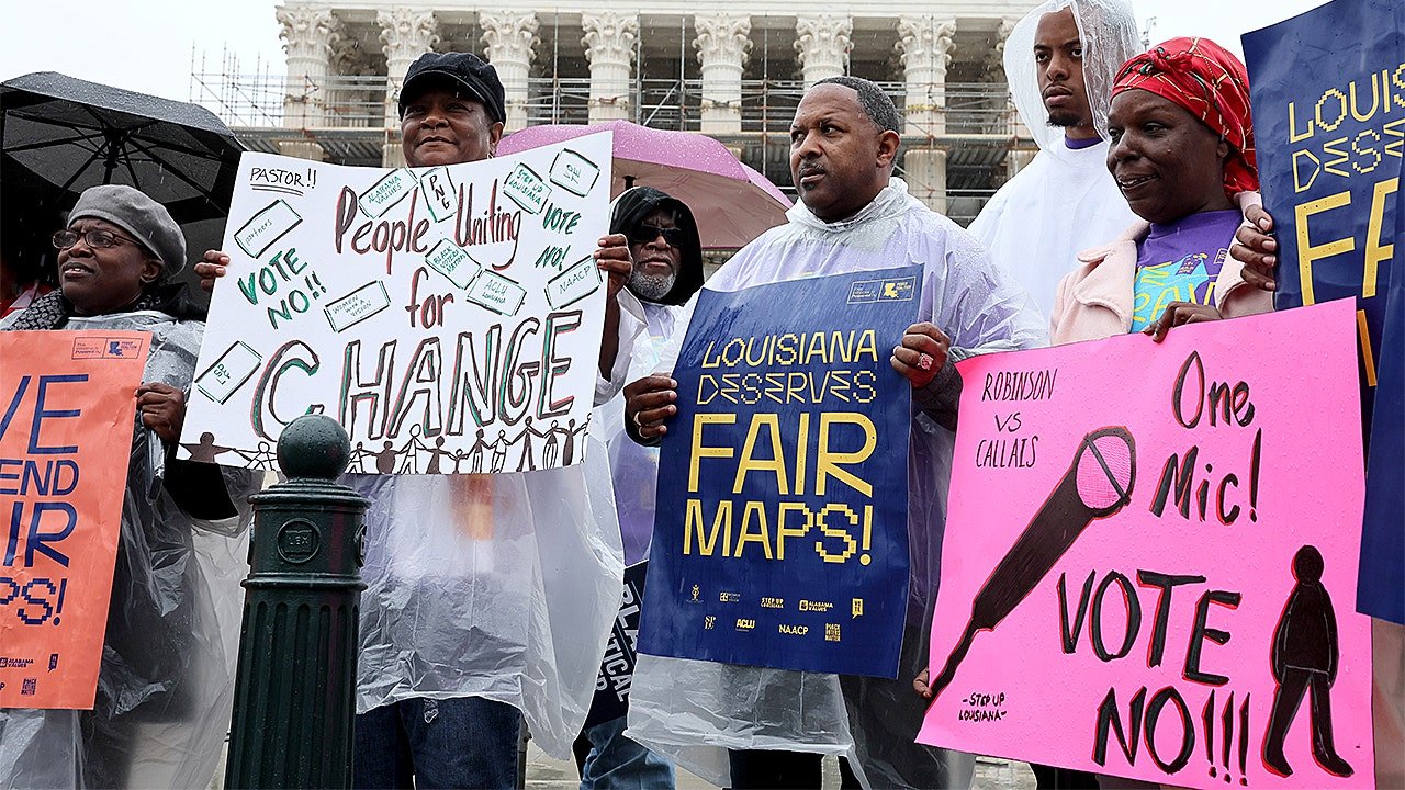 Supreme Court hears pivotal Louisiana redistricting case ahead of 2026 midterms