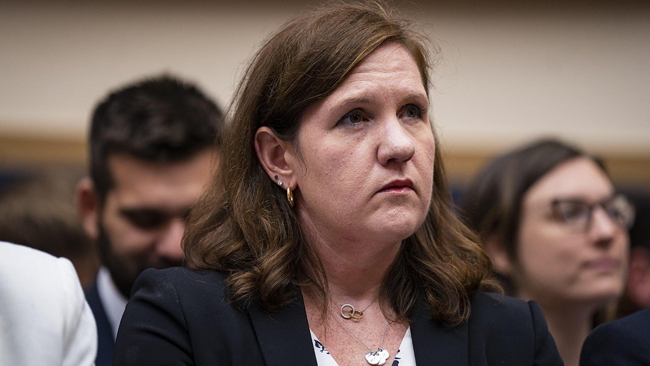 Supreme Court sets date to hear FTC case, in a test of Trump’s firing powers