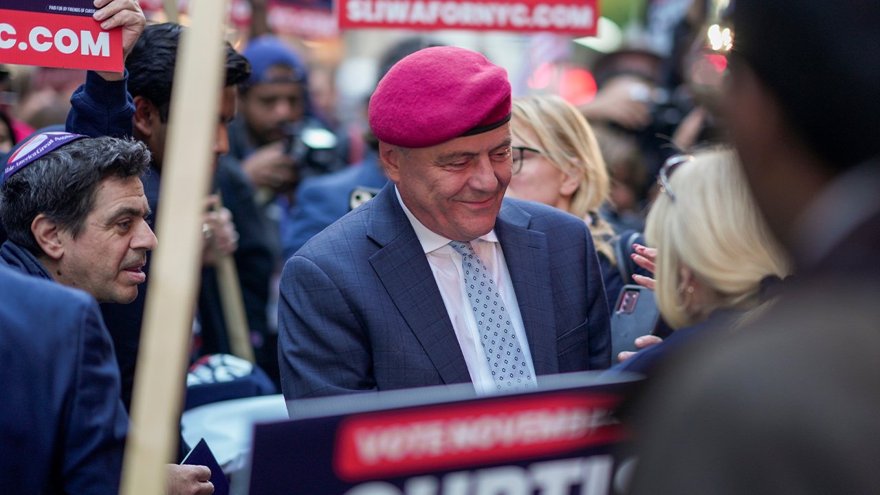 Bill Ackman claims Sliwa is helping Dem socialist Mamdani win NYC mayor race